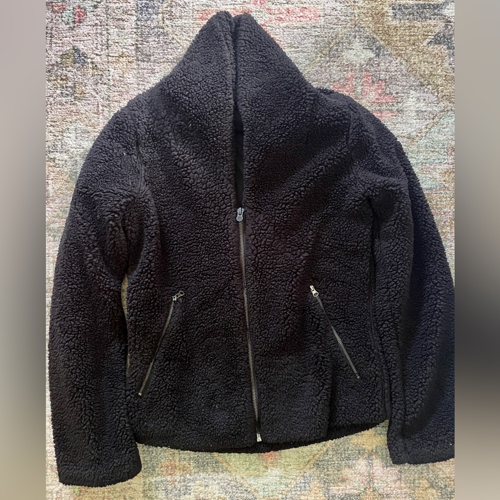 GAIAM Sherpa sweatshirt